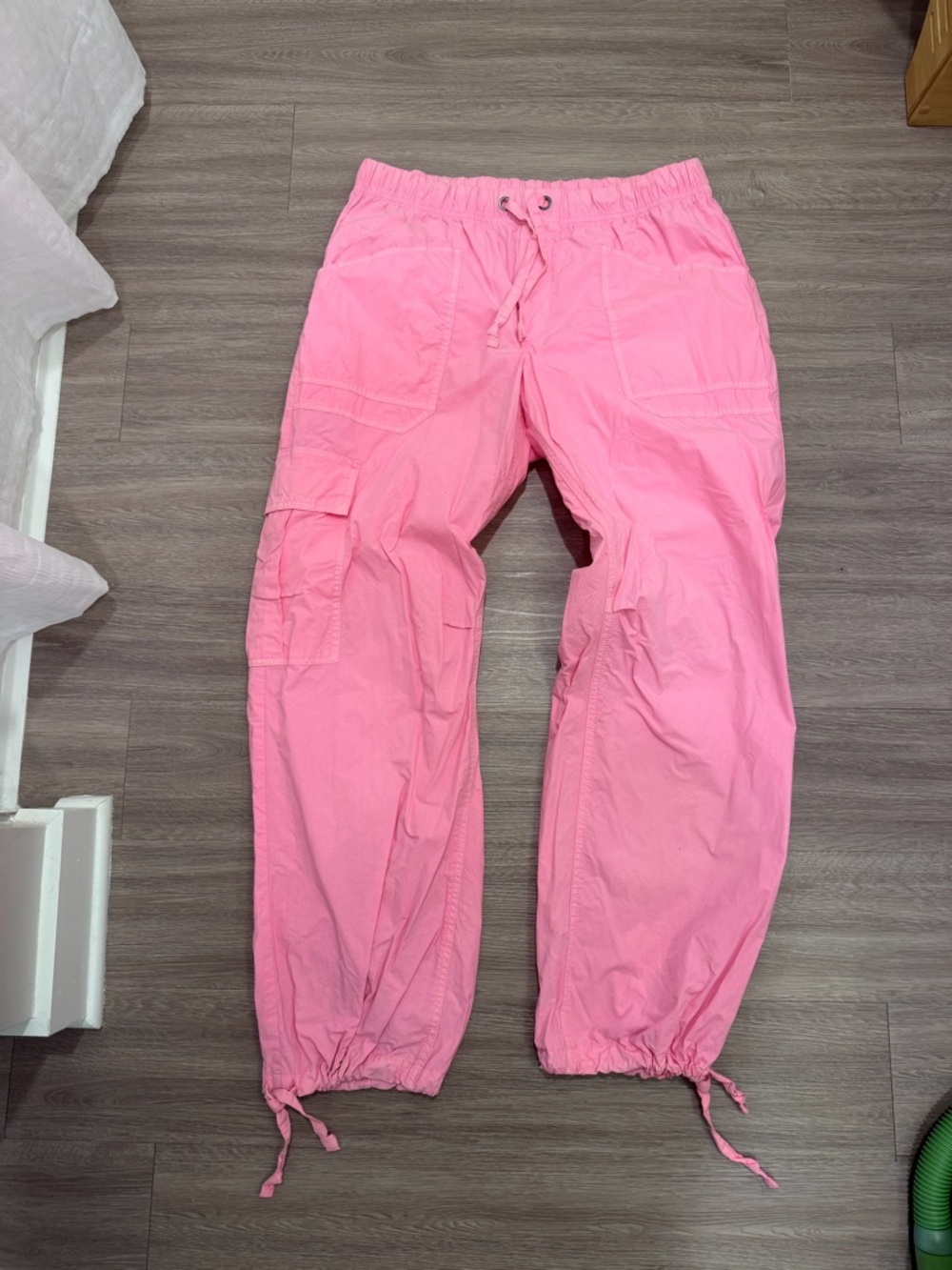 Aerie Pink Cargo Jogger Pants - Drawstring Ankle